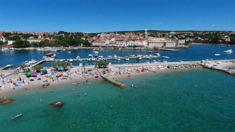 Apartman Sintic Krk Town Buitenkant foto